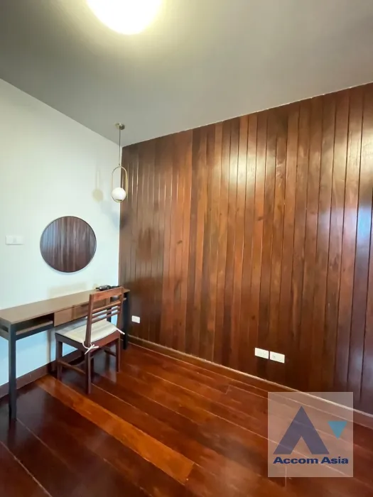 42  4 br House For Rent in Phaholyothin ,Bangkok ARL Makkasan - BTS Victory Monument AA36013