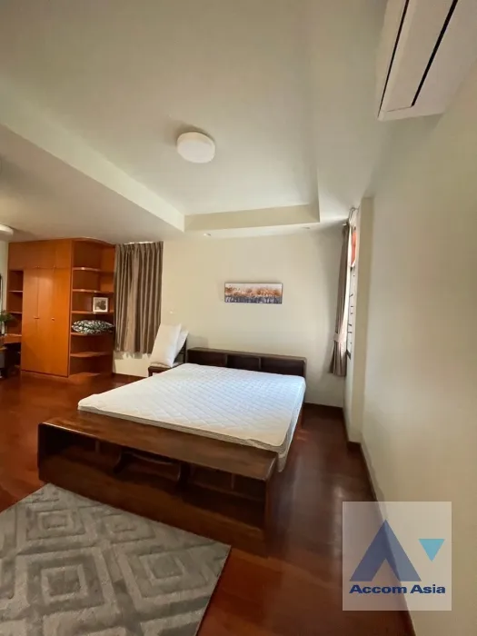31  4 br House For Rent in Phaholyothin ,Bangkok ARL Makkasan - BTS Victory Monument AA36013