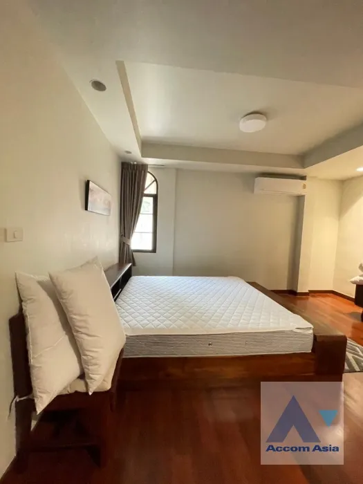 30  4 br House for rent and sale in Phaholyothin ,Bangkok ARL Makkasan - BTS Victory Monument AA36013