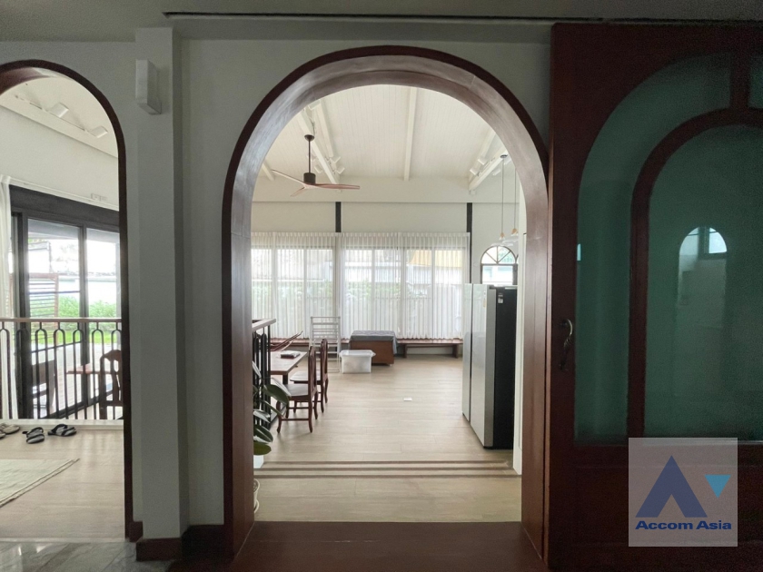 40  4 br House For Rent in Phaholyothin ,Bangkok ARL Makkasan - BTS Victory Monument AA36013