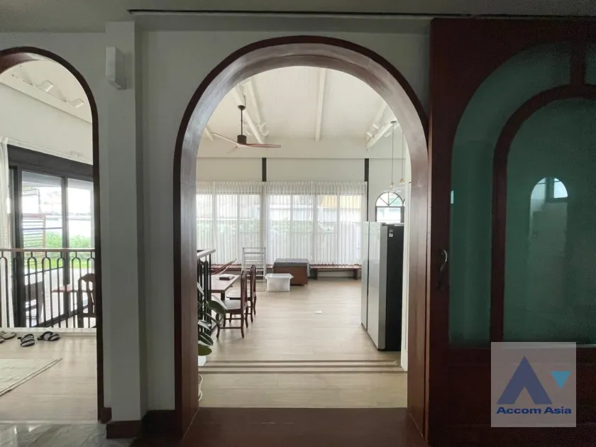 40  4 br House for rent and sale in Phaholyothin ,Bangkok ARL Makkasan - BTS Victory Monument AA36013