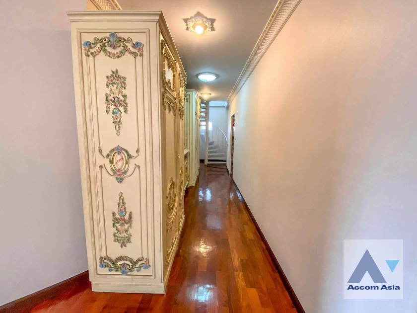 19  4 br House for rent and sale in  ,Bangkok  at Home One  AA36015