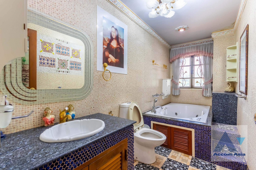 20  4 br House for rent and sale in  ,Bangkok  at Home One  AA36015