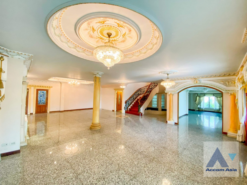 4  4 br House for rent and sale in  ,Bangkok  at Home One  AA36015