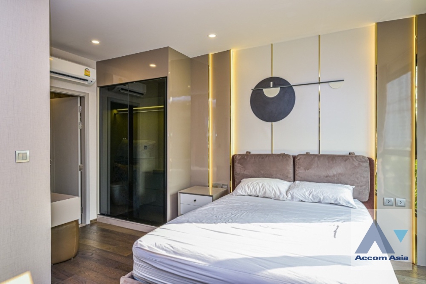  1  1 br Condominium For Sale in Phaholyothin ,Bangkok BTS Ratchathewi at Ideo Q Siam-Ratchathewi AA36016