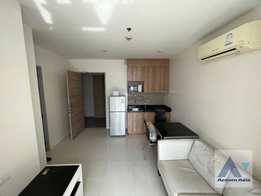  1  1 br Condominium For Sale in Phaholyothin ,Bangkok ARL Lat krabang at Ideo Verve Ratchaparop AA36019