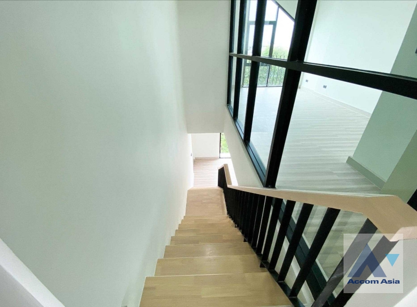 10  3 br Townhouse for rent and sale in Sukhumvit ,Bangkok BTS Udomsuk AA36022