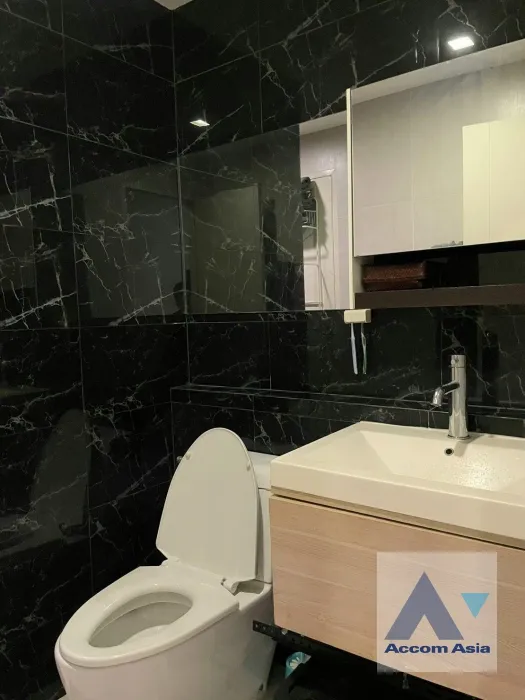 8  1 br Condominium For Sale in Sukhumvit ,Bangkok BTS Ekkamai at Tree Condo Ekamai AA36026