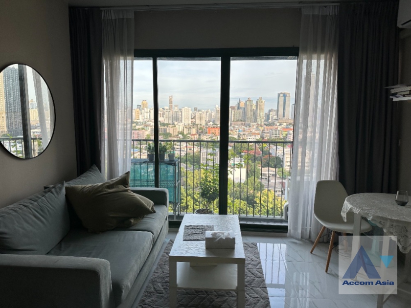  2  1 br Condominium For Sale in Sukhumvit ,Bangkok BTS Thong Lo at Noble Solo AA36035