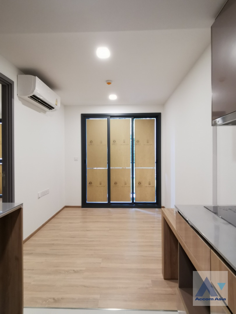  2  1 br Condominium For Sale in Sukhumvit ,Bangkok BTS Ekkamai at Taka Haus Ekkamai 12 AA36038