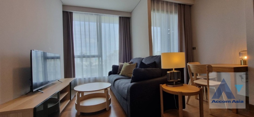  2  1 br Condominium For Sale in Sukhumvit ,Bangkok BTS Phrom Phong at The Lumpini 24 AA36042