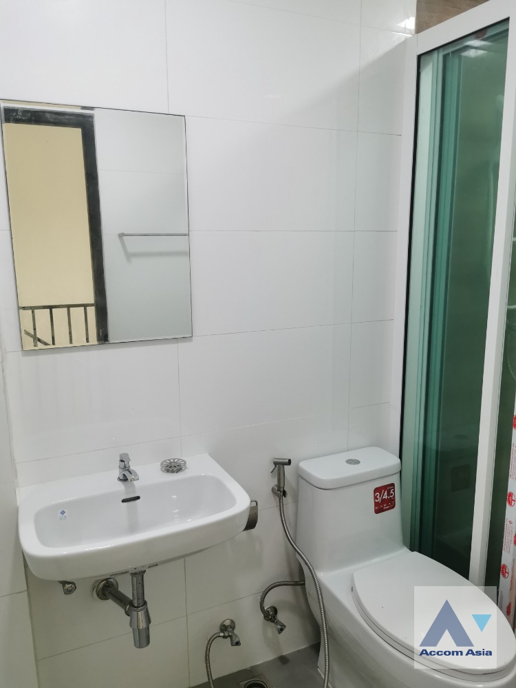 10  Office Space For Sale in Sukhumvit ,Bangkok BTS Thong Lo at Liberty Plaza AA36069