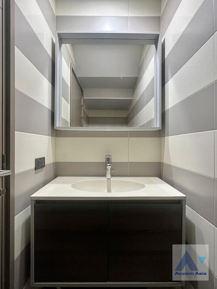 15  2 br Condominium For Rent in Sukhumvit ,Bangkok BTS Ekkamai at Ceil By Sansiri AA36082