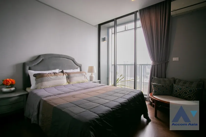 4  1 br Condominium For Sale in Ratchadaphisek ,Bangkok MRT Rama 9 at A Space id Asoke-Ratchada AA36085