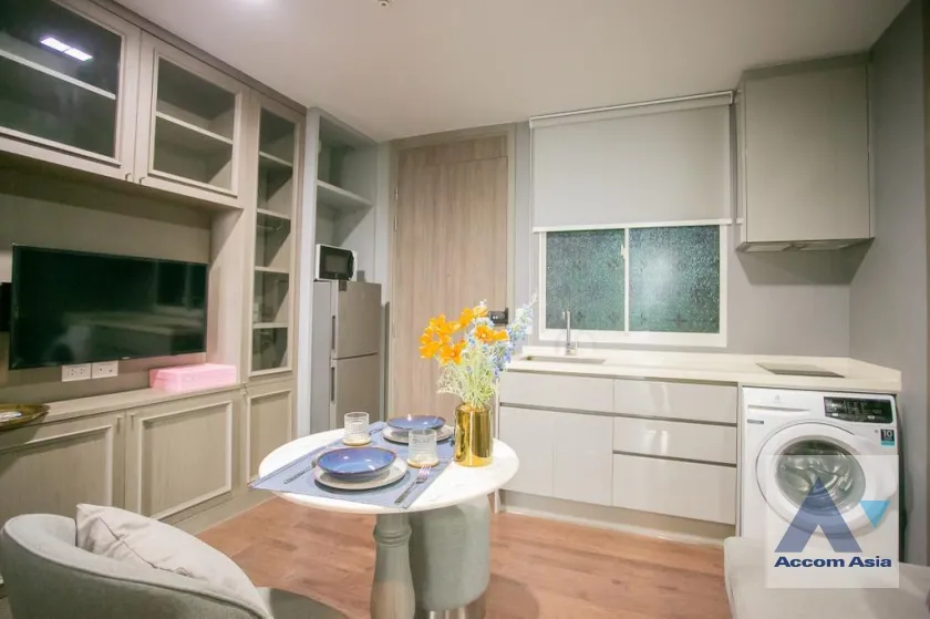  1  1 br Condominium For Sale in Ratchadaphisek ,Bangkok MRT Rama 9 at A Space id Asoke-Ratchada AA36085