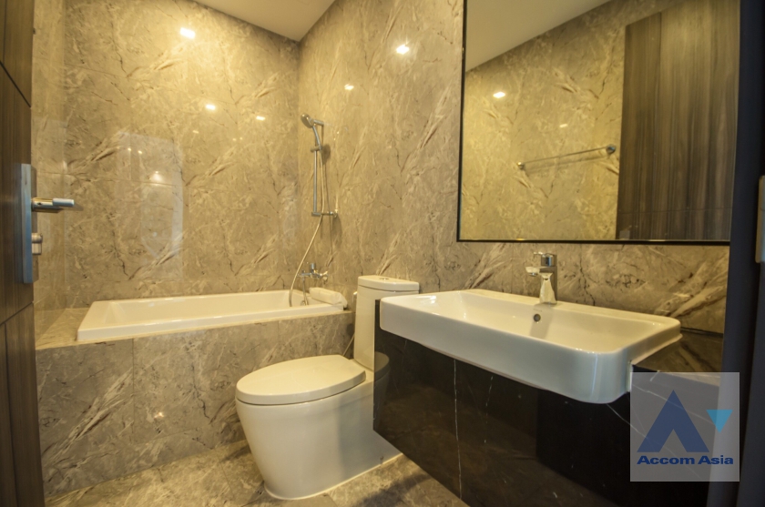 12  2 br Condominium For Sale in Sukhumvit ,Bangkok BTS Asok - MRT Sukhumvit at Ashton Asoke AA36087