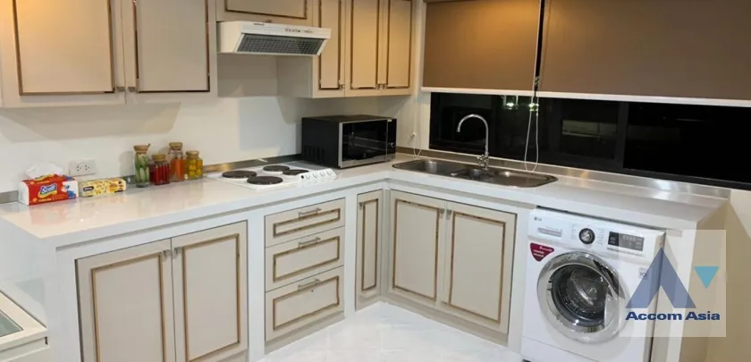  1  2 br Condominium For Rent in Sukhumvit ,Bangkok BTS Thong Lo at United Tower AA36096