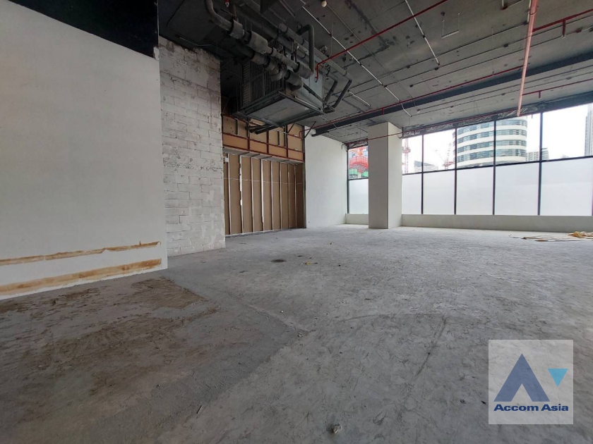  1  Office Space For Rent in Ratchadaphisek ,Bangkok MRT Rama 9 at The Ninth Tower A AA36116