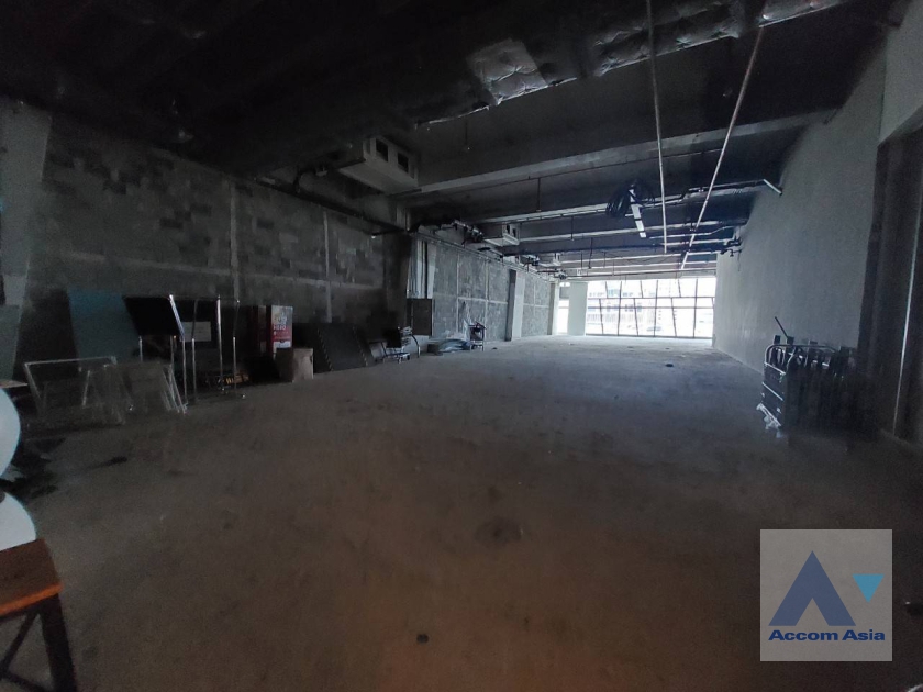 1  Office Space For Rent in Ratchadaphisek ,Bangkok MRT Rama 9 at The Ninth Tower A AA36118