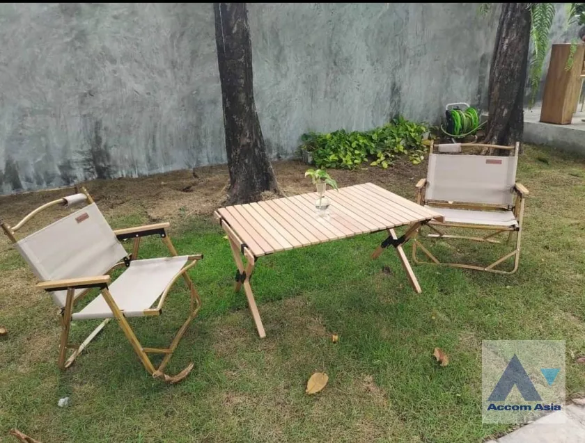 18  5 br House for rent and sale in Phaholyothin ,Bangkok BTS Saphan-Kwai AA36133