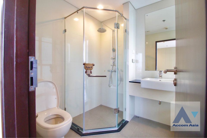 8  2 br Condominium For Rent in Sukhumvit ,Bangkok BTS Phra khanong at Le Luk AA36134