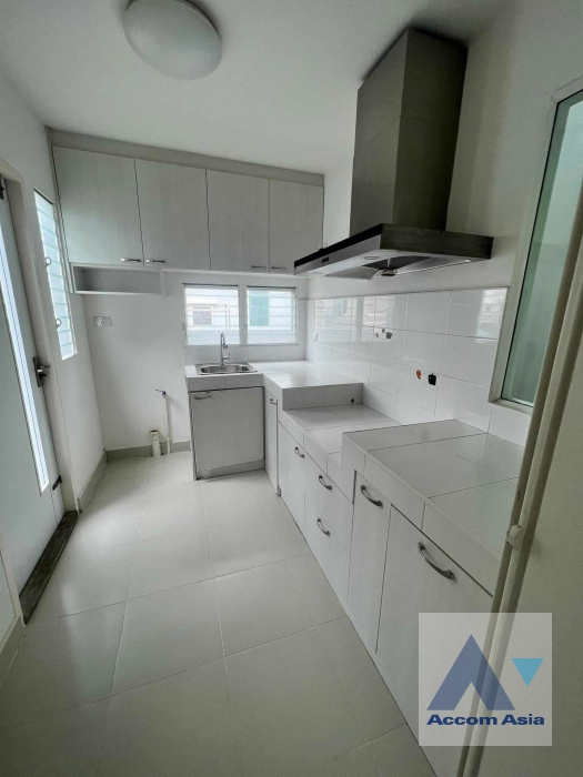  1  3 br House For Sale in Bang Na ,  at Home One  AA36149