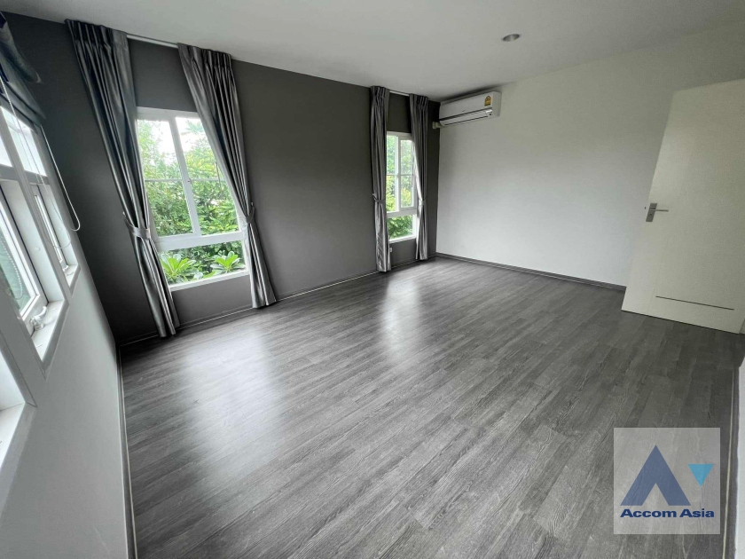 11  3 br House For Sale in Bang Na ,  at Home One  AA36149