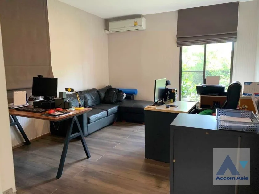 unit 4 Bedrooms  House For Rent & Sale in Bang Na, Bangkok  (AA36156)