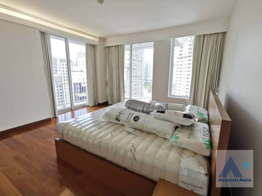 7  3 br Condominium for rent and sale in Ploenchit ,Bangkok BTS Chitlom at Langsuan Ville AA36166