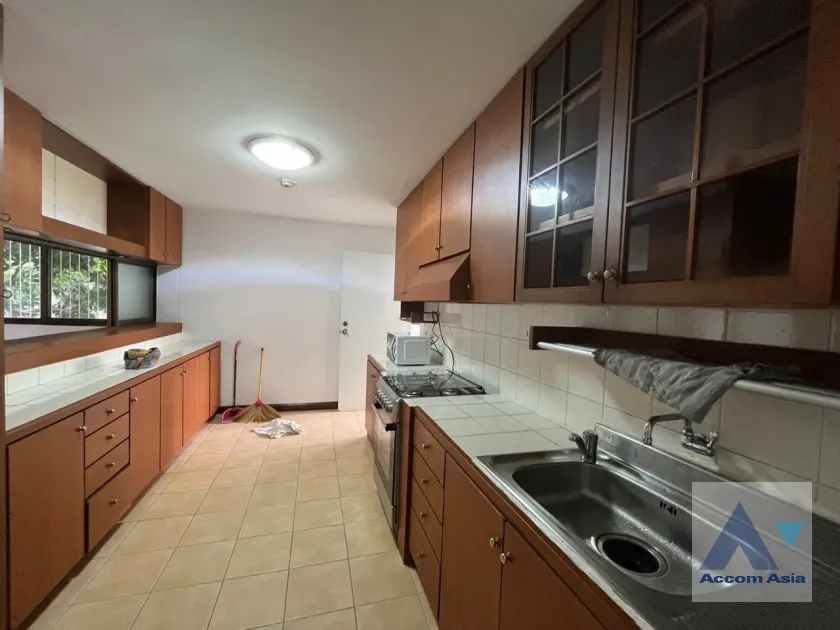 4  3 br Apartment For Rent in Phaholyothin ,Bangkok BTS Sanam Pao at Cozy Balcony - Walk to Sanam Pao BTS AA36171