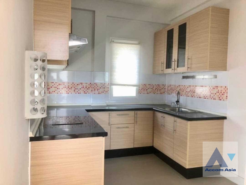  1  3 br House For Sale in Pattanakarn ,Bangkok  at House AA36184