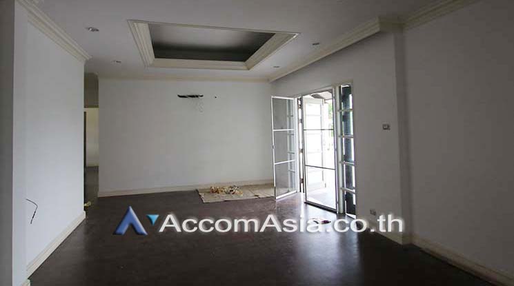 7  5 br House For Rent in Samutprakan ,Samutprakan BTS Bang Na at Lakeside Villa 1 55042