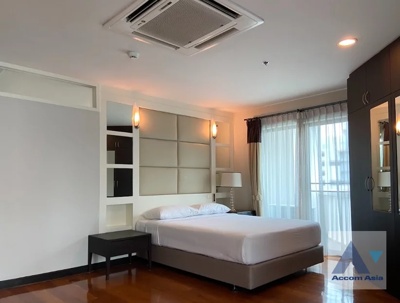 18  4 br Apartment For Rent in Sukhumvit ,Bangkok BTS Phrom Phong at Comfortable for living AA36232