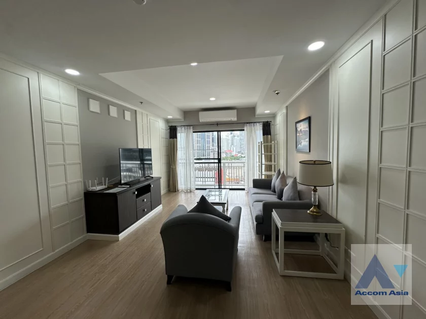 unit 2 Bedrooms  Apartment For Rent & Sale in Sukhumvit, Bangkok  near BTS Phrom Phong (AA36234)