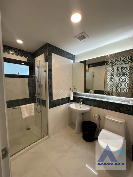 13  3 br Apartment For Rent in Sukhumvit ,Bangkok BTS Phrom Phong at Comfortable for living AA36235