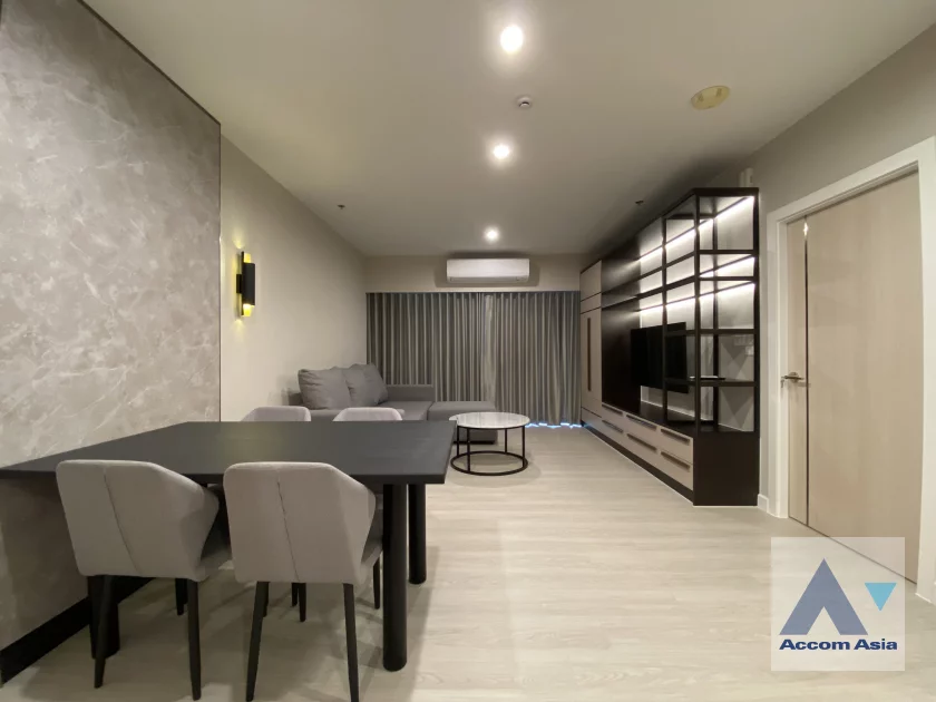 unit 1 Bedroom  Apartment For Rent & Sale in Sukhumvit, Bangkok  near BTS Phrom Phong (AA36238)