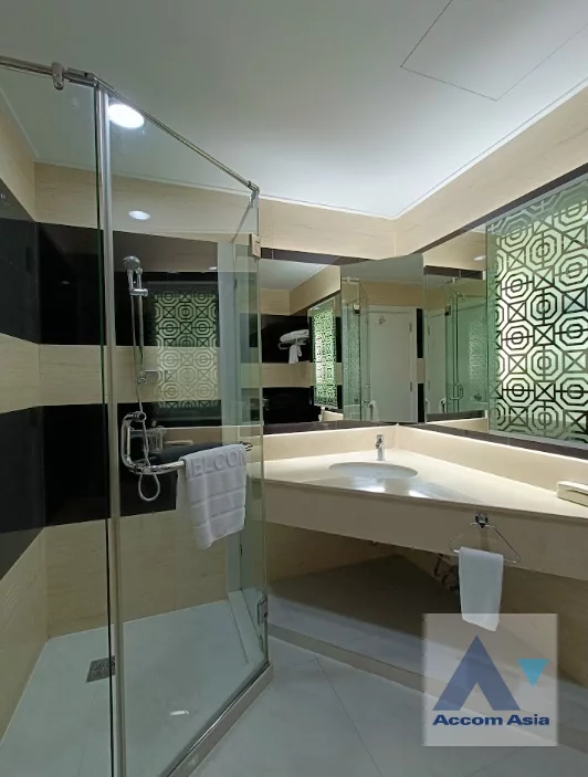 8  3 br Apartment For Rent in Sukhumvit ,Bangkok BTS Phrom Phong at Comfortable for living AA36240