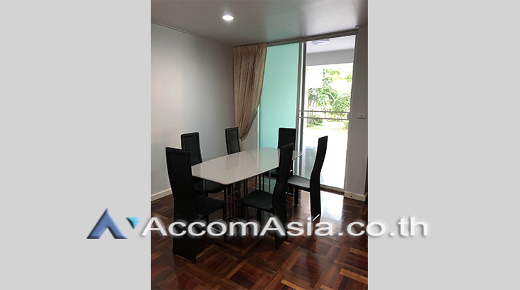  1  3 br Apartment For Rent in Sukhumvit ,Bangkok MRT Phetchaburi - BTS Asok at Greenery garden and privacy 15047
