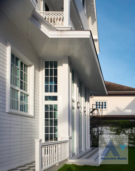  1  3 br House for rent and sale in Bang Na ,Bangkok BTS Bearing at Fantasia Villa 3  AA36253