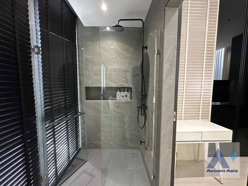19  2 br House For Rent in Ratchadaphisek ,Bangkok MRT Huai Khwang AA36259