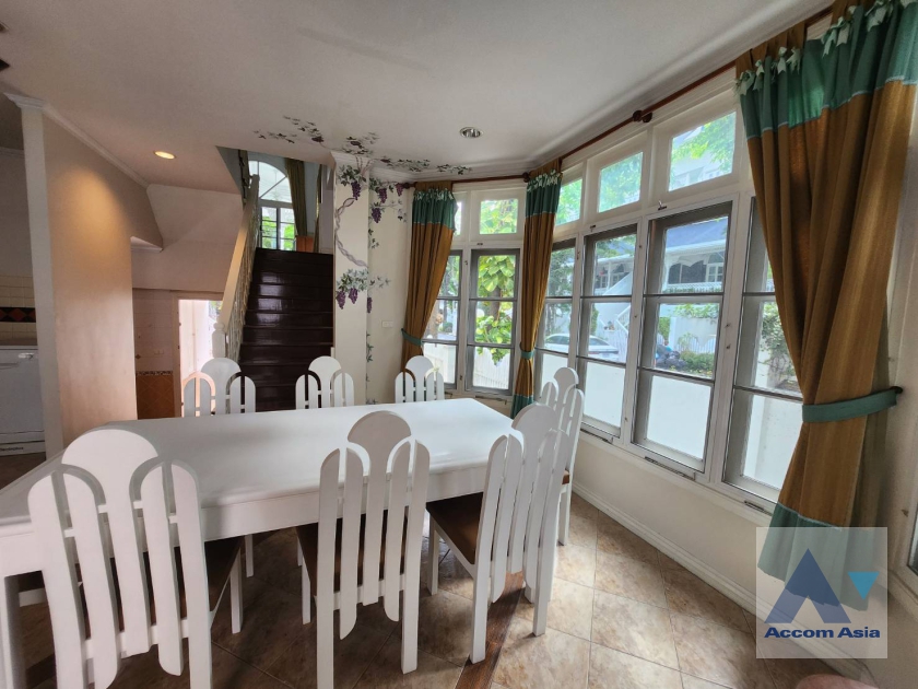 7  3 br Townhouse for rent and sale in Bang Na ,Bangkok BTS Bearing at Fantasia Villa 2 AA36261