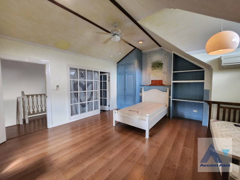 20  3 br Townhouse for rent and sale in Bang Na ,Bangkok BTS Bearing at Fantasia Villa 2 AA36261