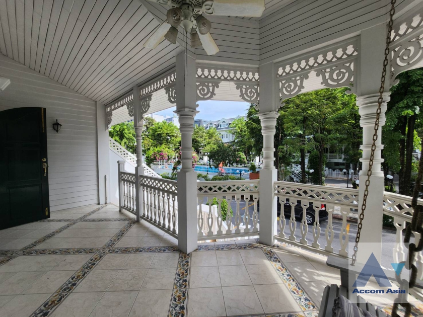 27  3 br Townhouse for rent and sale in Bang Na ,Bangkok BTS Bearing at Fantasia Villa 2 AA36261