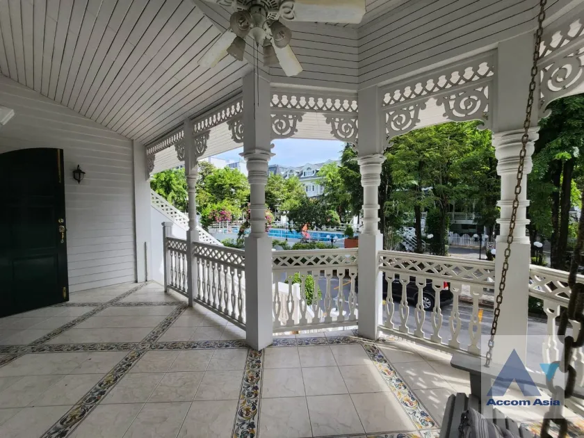 27  3 br Townhouse for rent and sale in Bang Na ,Bangkok BTS Bearing at Fantasia Villa 2 AA36261