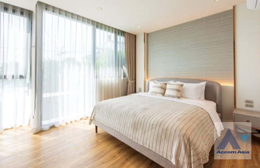 4  3 br Apartment For Rent in Bang Na ,Bangkok BTS Bang Na at Residence Park AA36291