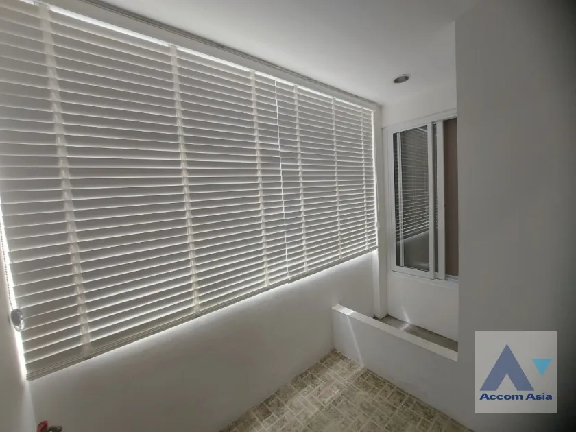 15  1 br Condominium For Sale in Sukhumvit ,Bangkok BTS Nana at HYDE Sukhumvit 11 AA36302
