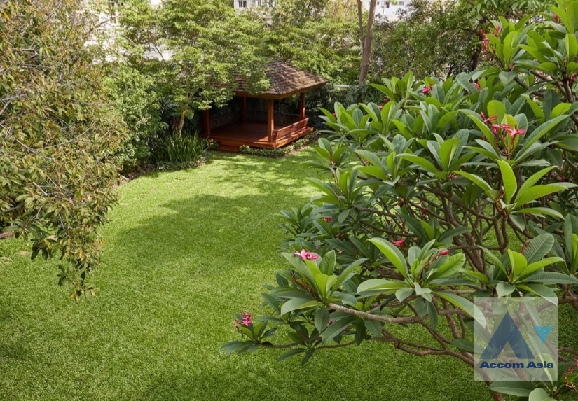 11  5 br House For Sale in Sukhumvit ,Bangkok BTS Phrom Phong AA36319