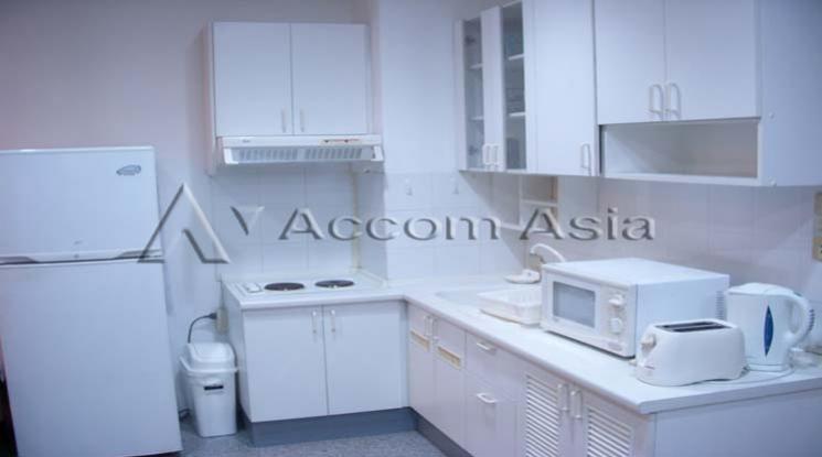 5  1 br Condominium for rent and sale in Silom ,Bangkok BTS Surasak at Sathorn House 25054