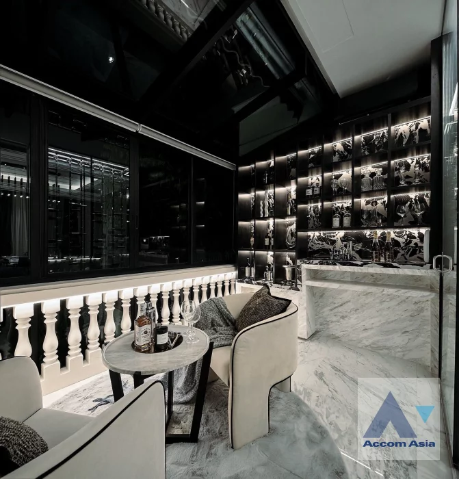 9  4 br Townhouse for rent and sale in Sukhumvit ,Bangkok BTS Ekkamai at The Boulevard Ekkamai 22 AA36336