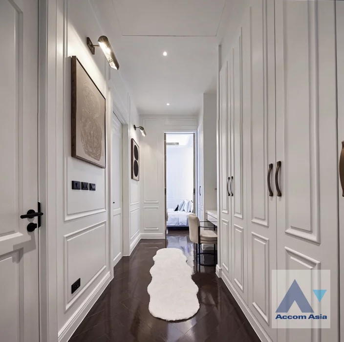 12  4 br Townhouse for rent and sale in Sukhumvit ,Bangkok BTS Ekkamai at The Boulevard Ekkamai 22 AA36336